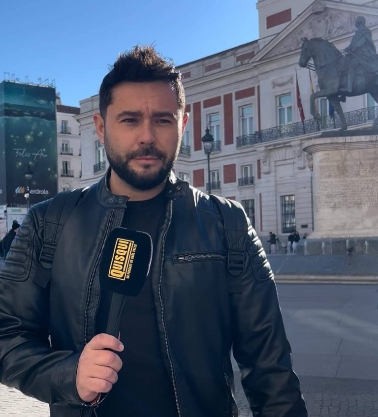 ‘Me han hackeado el WhatsApp’; El reportero de Telecinco lanza una alerta urgente tras ser víctima de una estafa digital