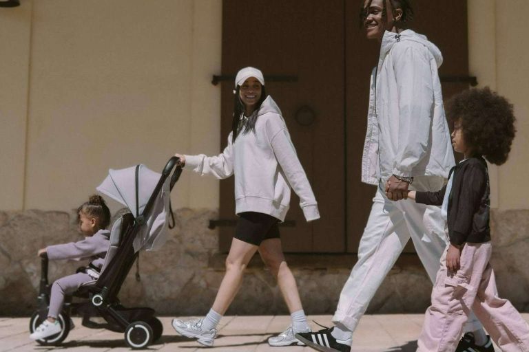 Descubrir Traveler, la silla de paseo ligera y compacta para viajes internacionales