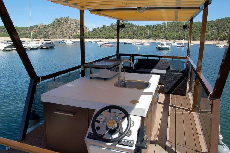 Desde Segovia a Washington; Moggaro irrumpe en el mercado estadounidense de pontonas