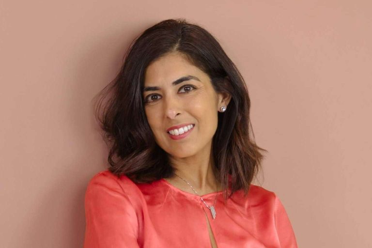 Goldie Uttamchandani analiza la ansiedad juvenil desde Jonathan Haidt y la serie ‘Adolescentes’