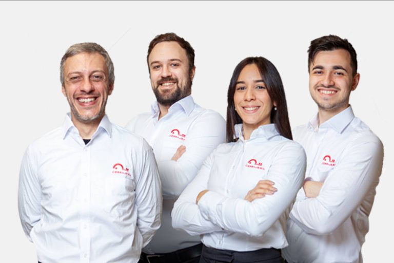 Clauteck garantiza atención inmediata 24 horas en Barcelona con aperturas de puertas sin rotura