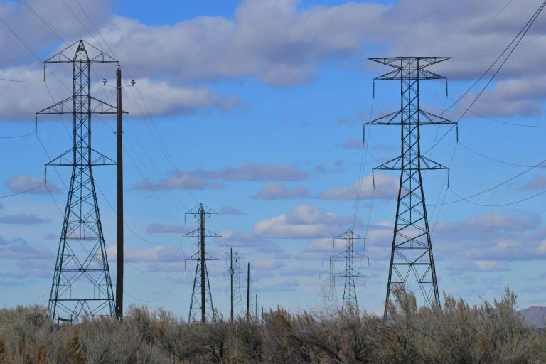 AleaSoft; El sistema eléctrico en evolución; del control estatal a la competencia organizada