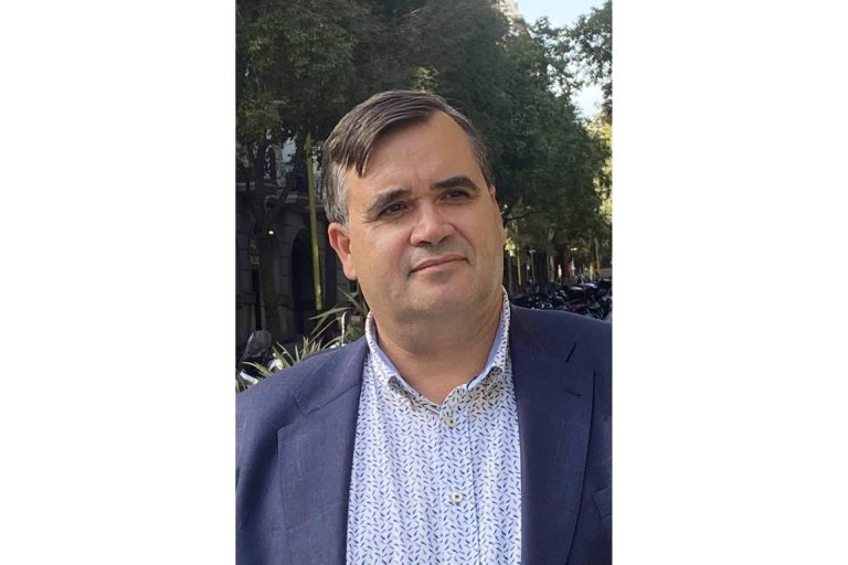 CEINSA destaca que los salarios en España mejoran, aunque persisten las brechas entre sectores