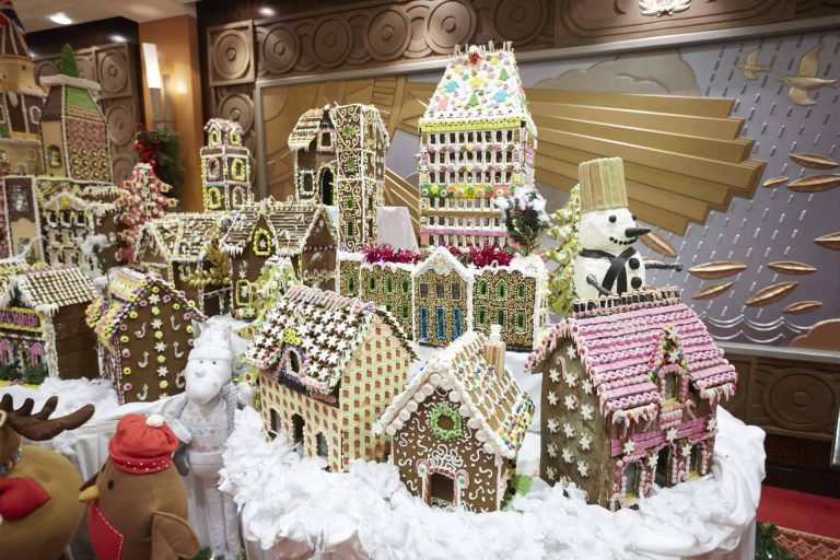 Cunard; La esencia de la Navidad y el Año Nuevo en alta mar