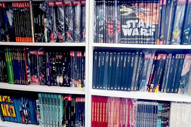 Tebeos, cómics usados y ediciones difíciles de encontrar; así es el extenso catálogo de Megacomics