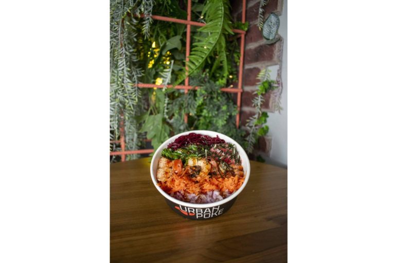 Urban Poke presenta el ‘Transilvania Poke’ para este Halloween