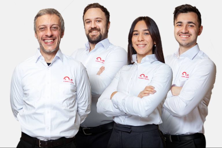 Clauteck mejora su servicio como cerrajeros 24 horas en Barcelona con intervención inmediata y sin daños