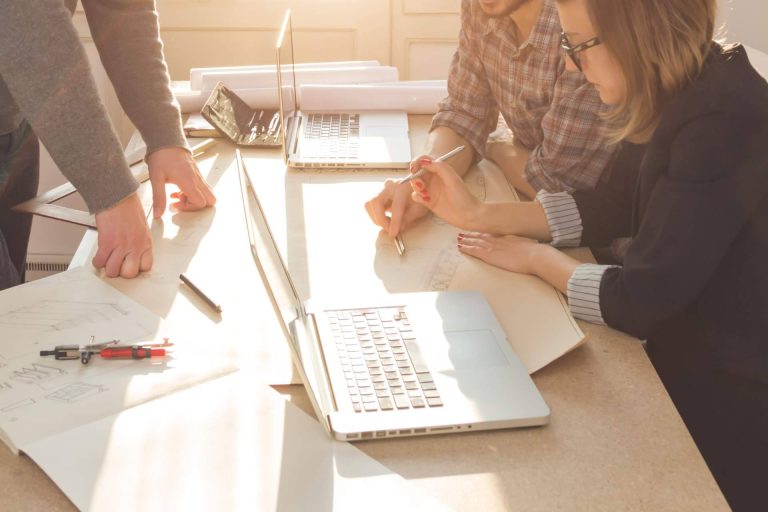 La Directiva europea de igualdad retributiva obligará a revisar los modelos organizativos en las empresas