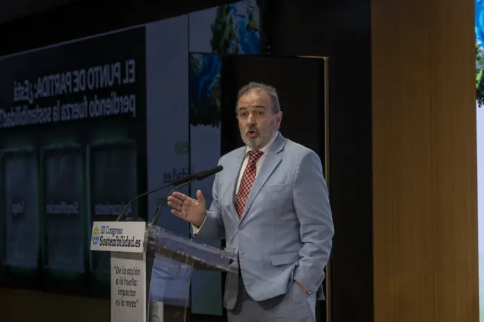 FCC Construcción advierte de que la sostenibilidad de las infraestructuras depende de su capacidad para perdurar